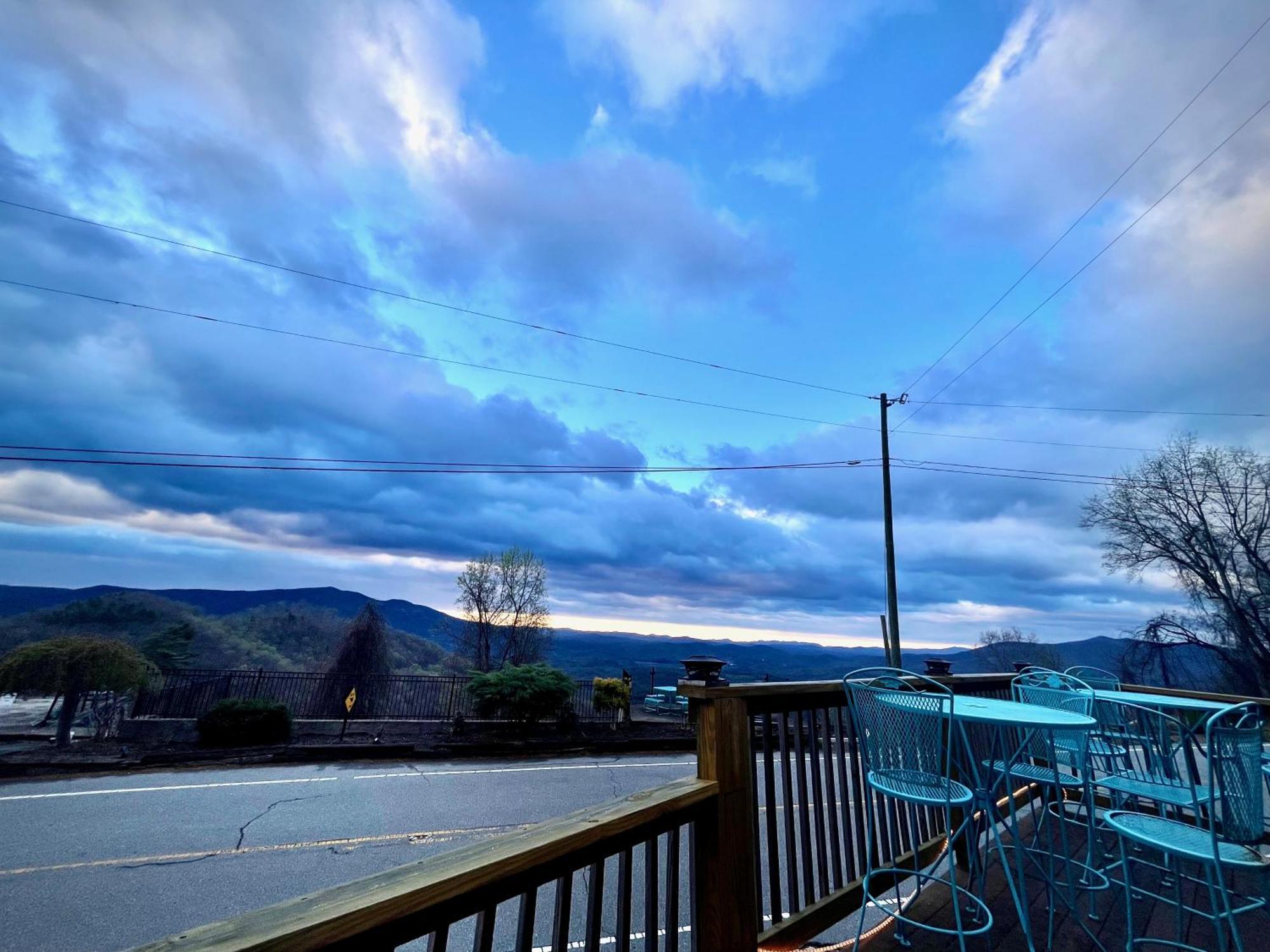 Skyline Village Inn Spruce Pine Luaran gambar