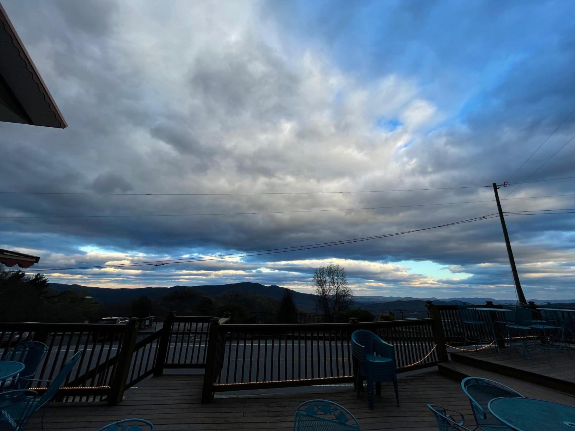 Skyline Village Inn Spruce Pine Luaran gambar
