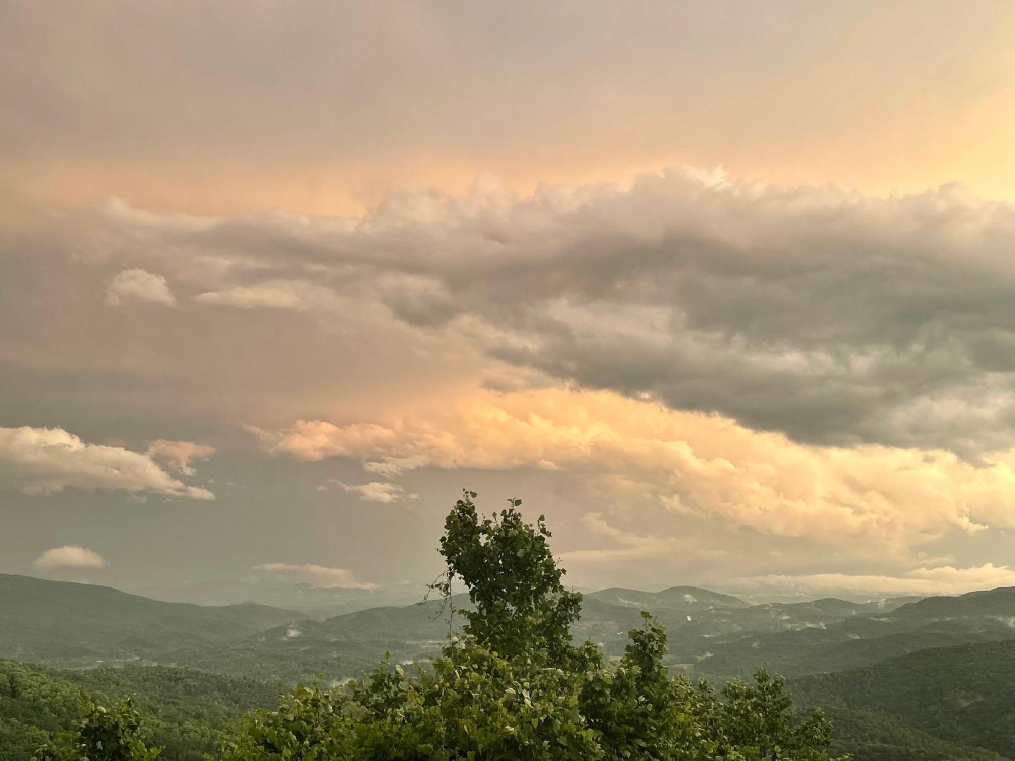 Skyline Village Inn Spruce Pine Luaran gambar