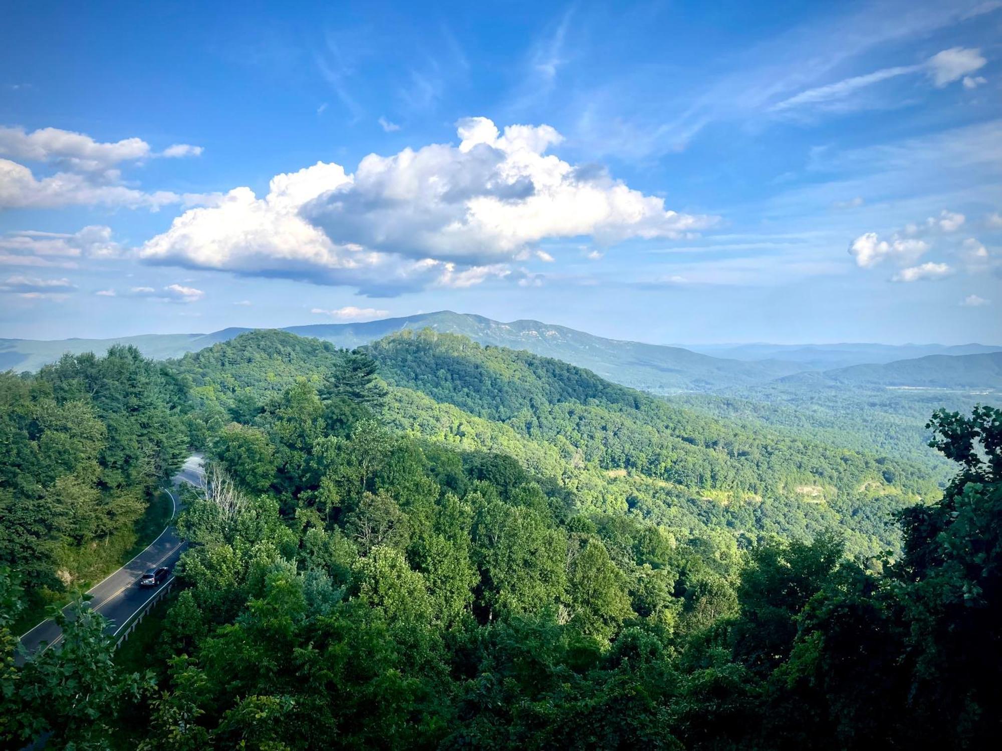 Skyline Village Inn Spruce Pine Luaran gambar